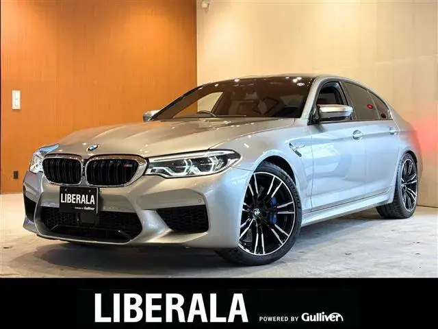 BMW M5