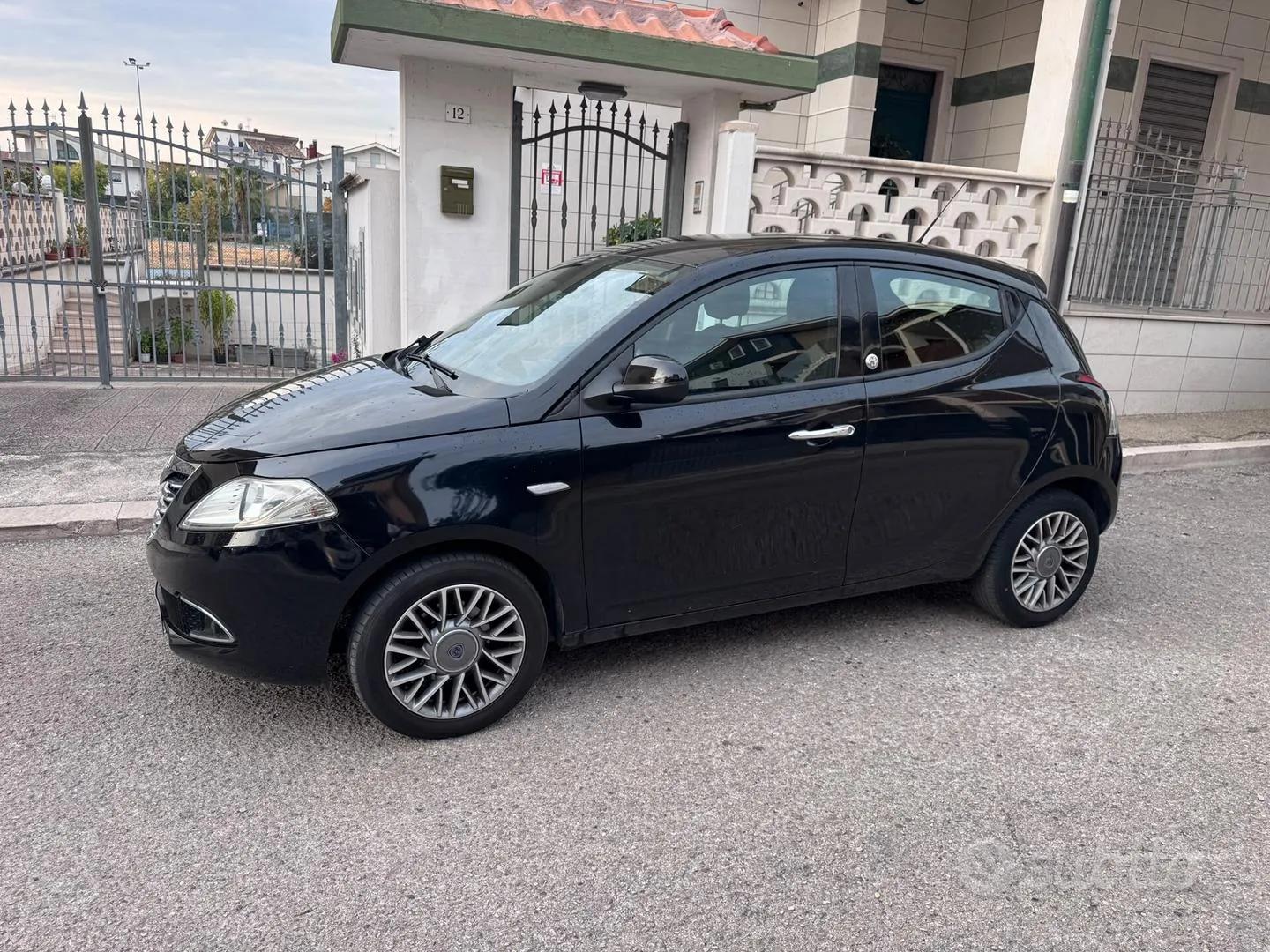 Lancia Ypsilon 2012 photo 4