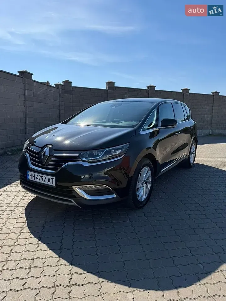 Renault Espace 2016 photo 2