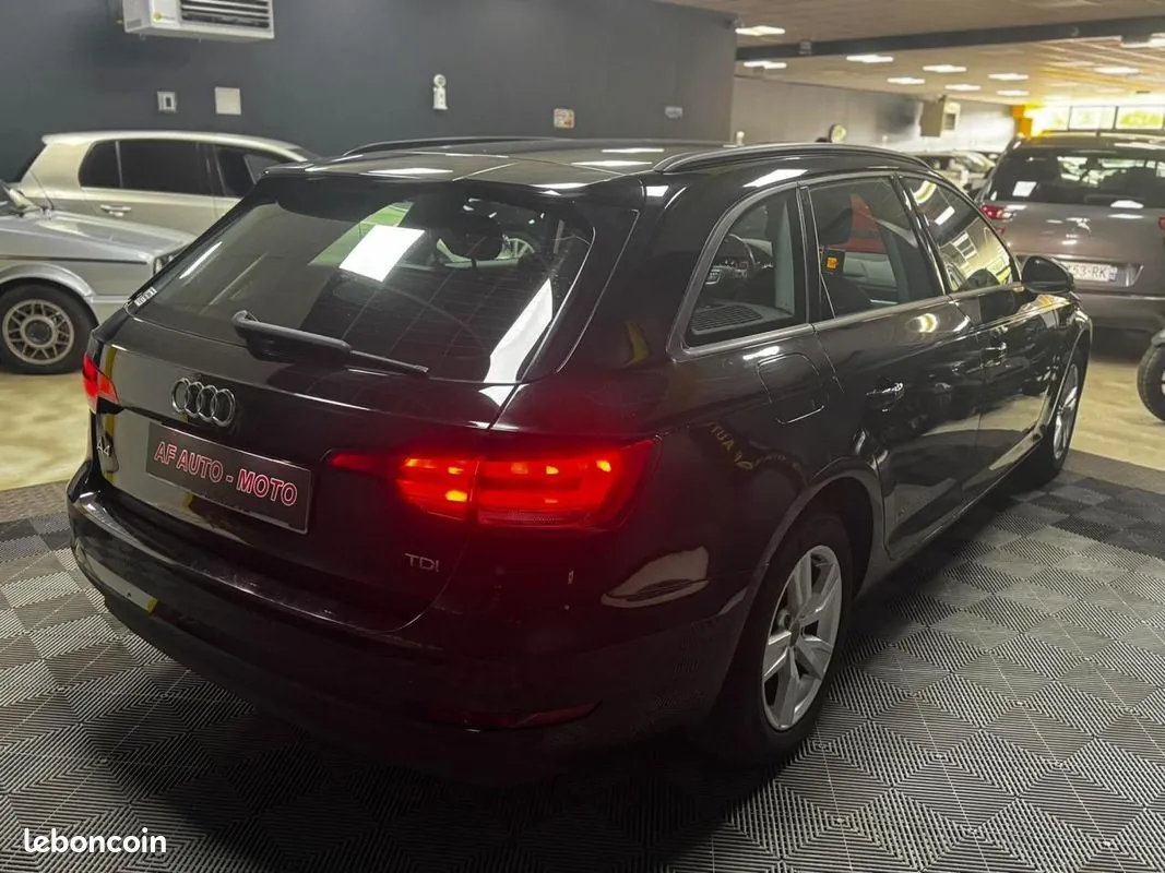 Audi A4 2016 photo 2