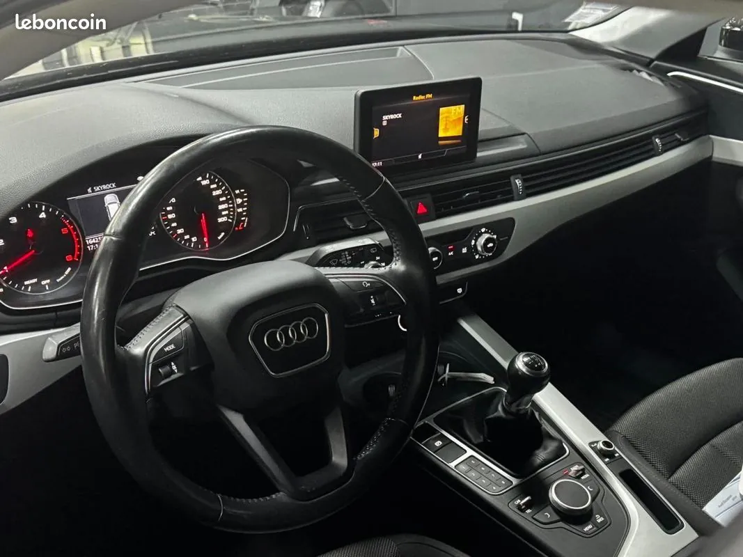 Audi A4 2016 photo 5