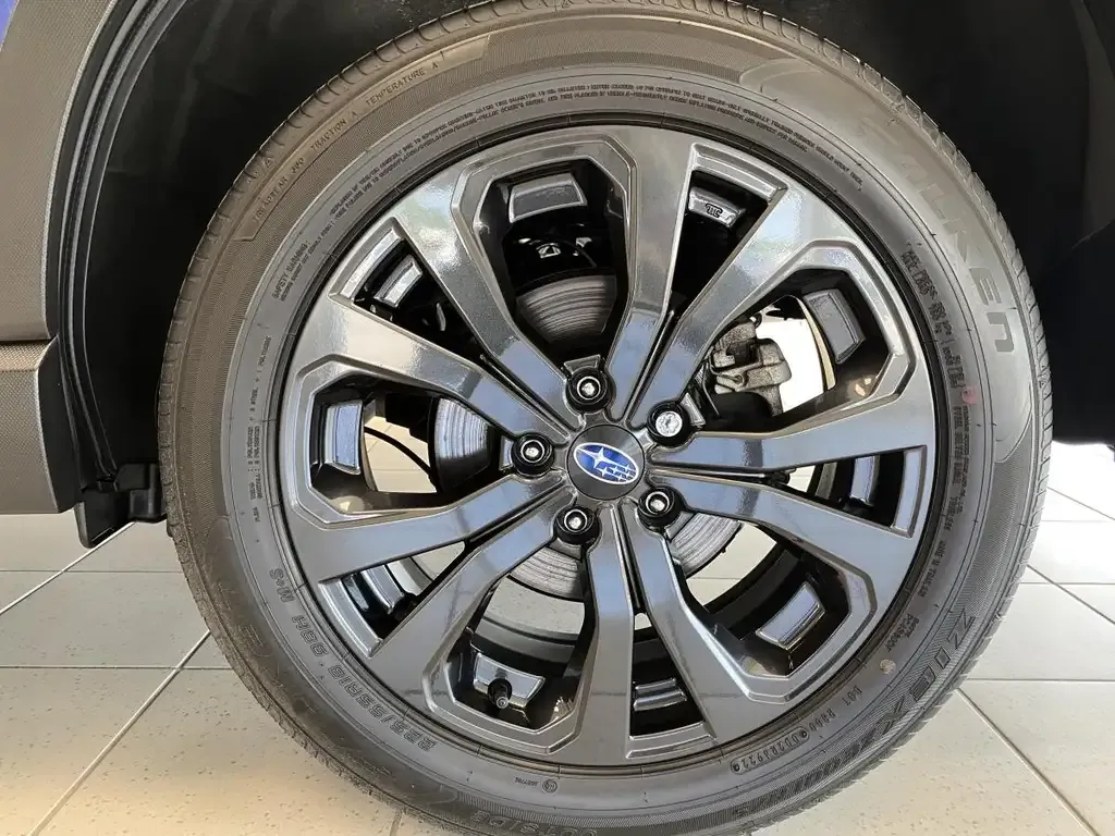 Subaru Forester 2023 photo 4