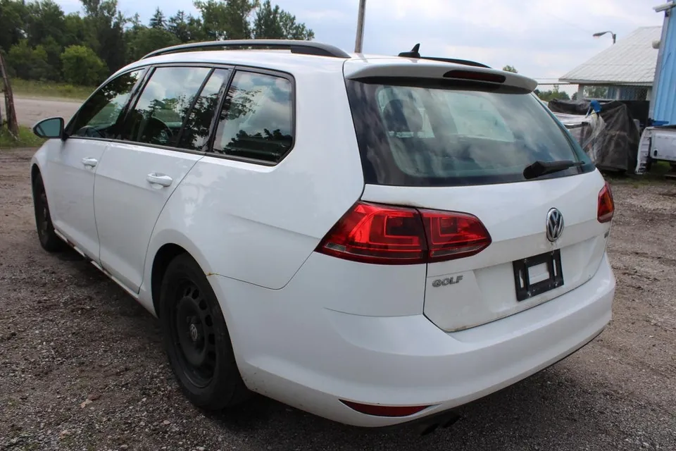 Volkswagen Golf 2016 photo 4