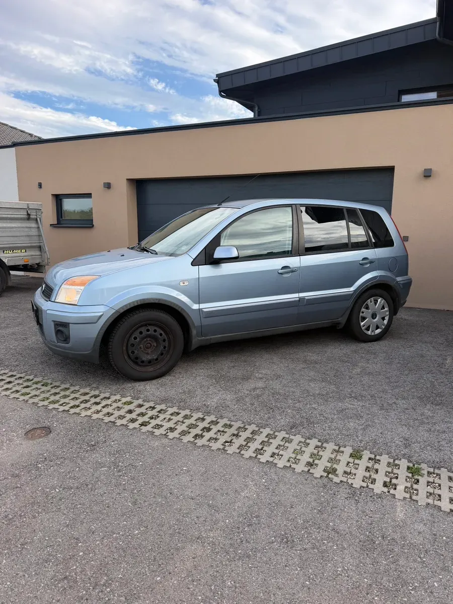 Ford Fusion 2007 photo 2