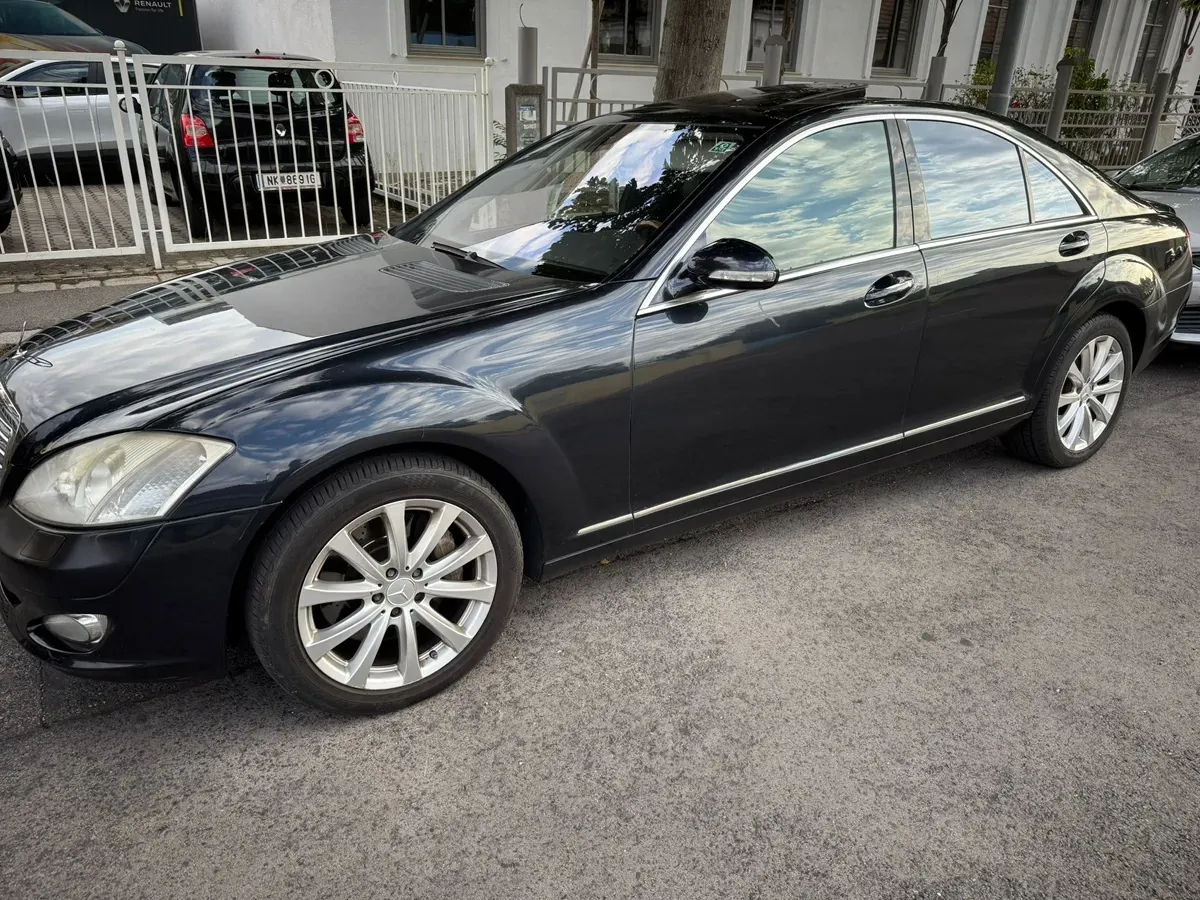 Mercedes-Benz S-Class 2007 photo 2