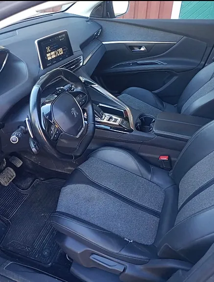 Peugeot 5008 2019 photo 4