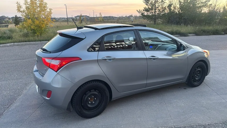 Hyundai Elantra 2014 photo 3