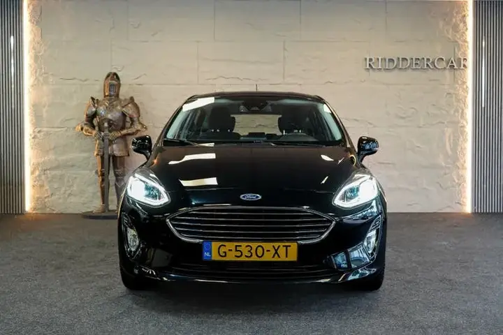 Ford Fiesta 2019 photo 2