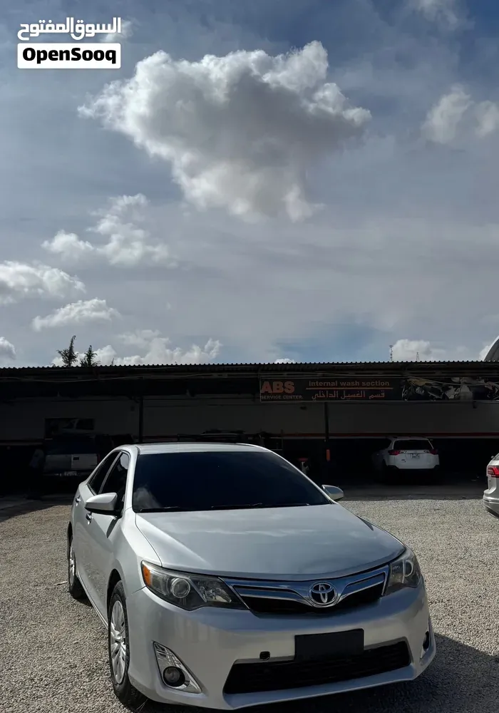 Toyota Camry 2014 photo 2