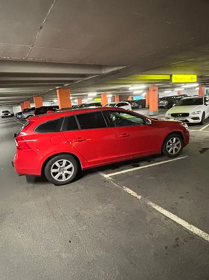 Volvo V60 2014 photo 2