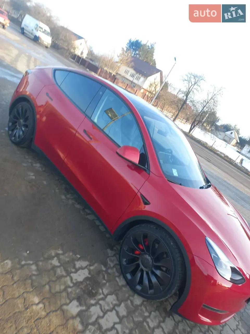 Tesla Model Y 2022 photo 2