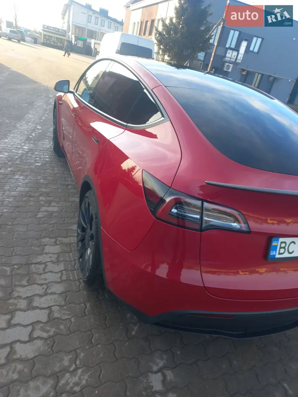 Tesla Model Y 2022 photo 3