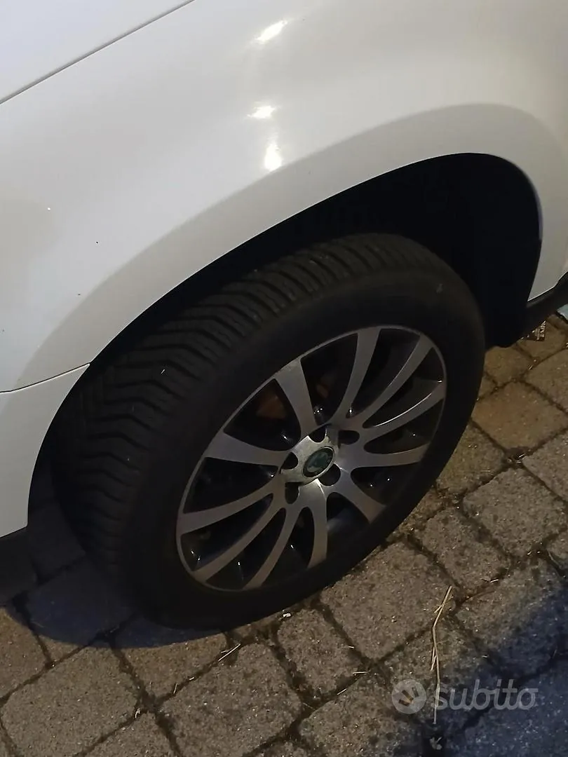 Skoda Yeti 2012 photo 5