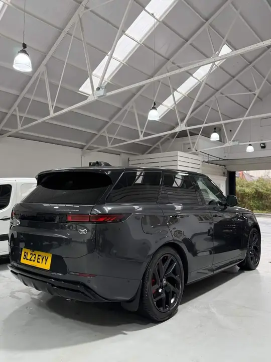 Land Rover Range Rover Sport 2023 photo 4