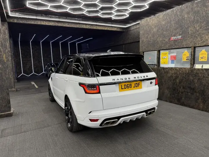 Land Rover Range Rover Sport 2018 photo 3