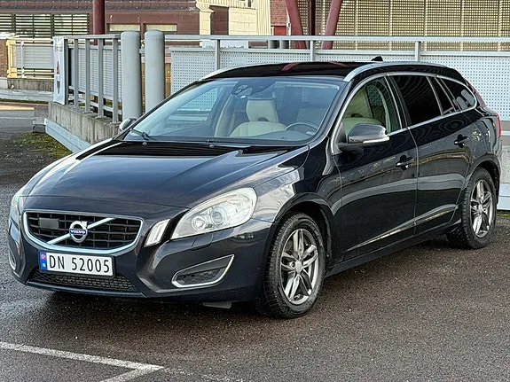 Volvo V60 2011 photo 2