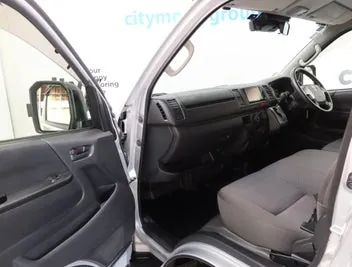 Toyota Hiace 2021 photo 5