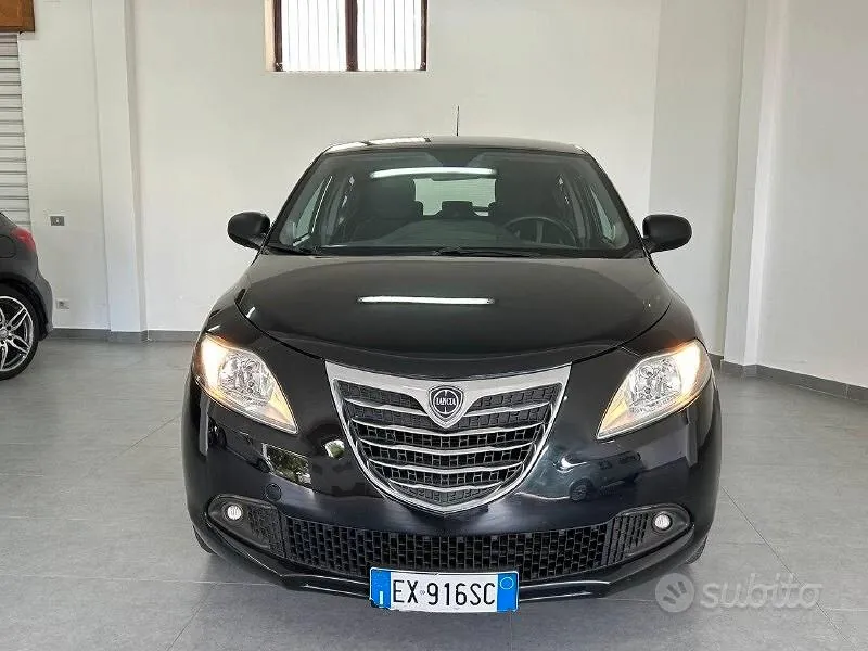 Lancia Ypsilon 2014 photo 3