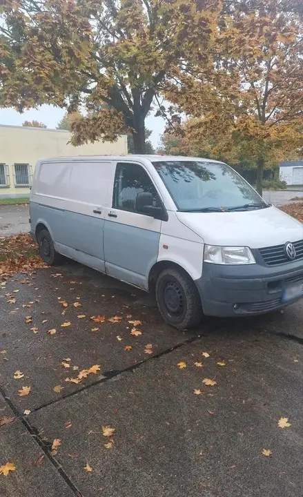 Volkswagen T5