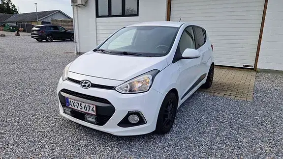 Hyundai I10 2015 photo 3