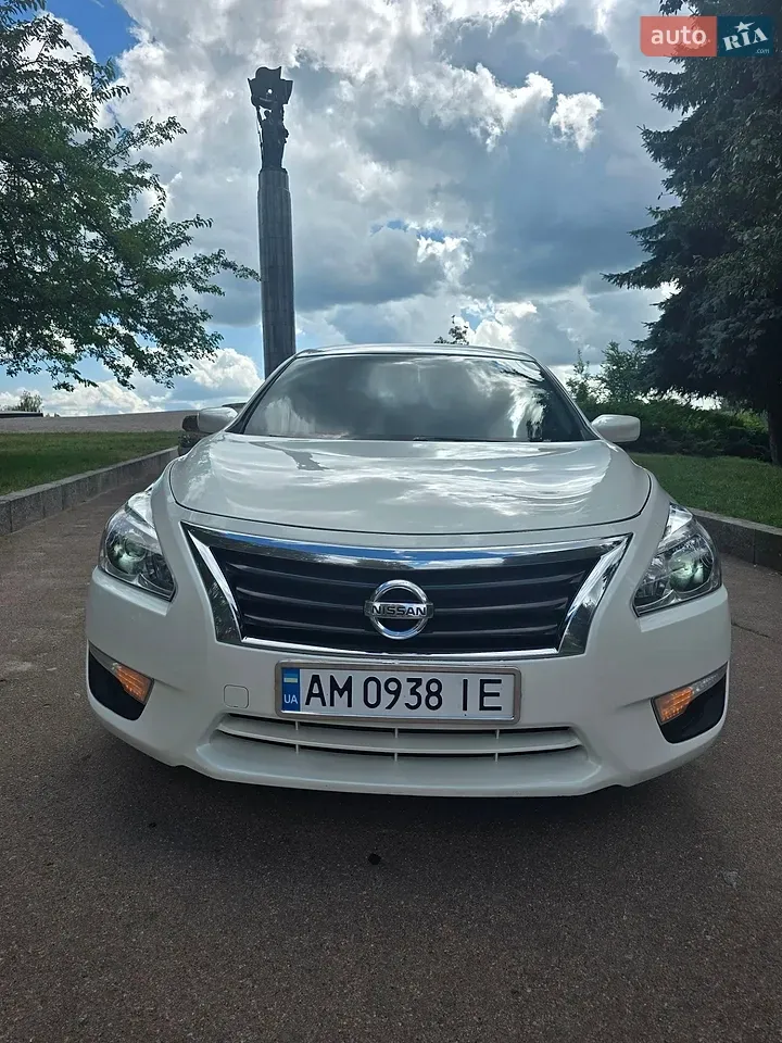 Nissan Altima