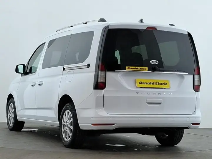Ford Grand Tourneo Connect 2024 photo 2
