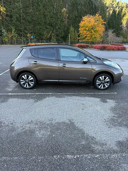 Nissan Leaf 2016 photo 4