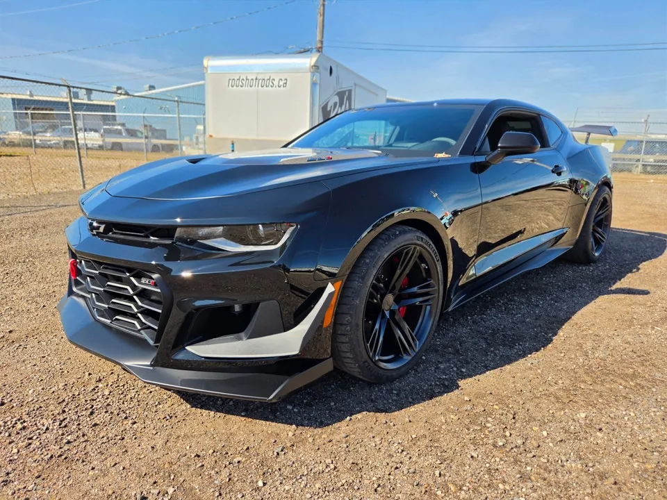 Chevrolet Camaro 2021 photo 4