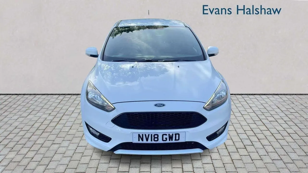 Ford Focus 2018 photo 3