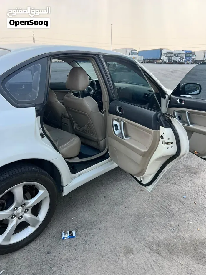 Subaru Legacy 2009 photo 2