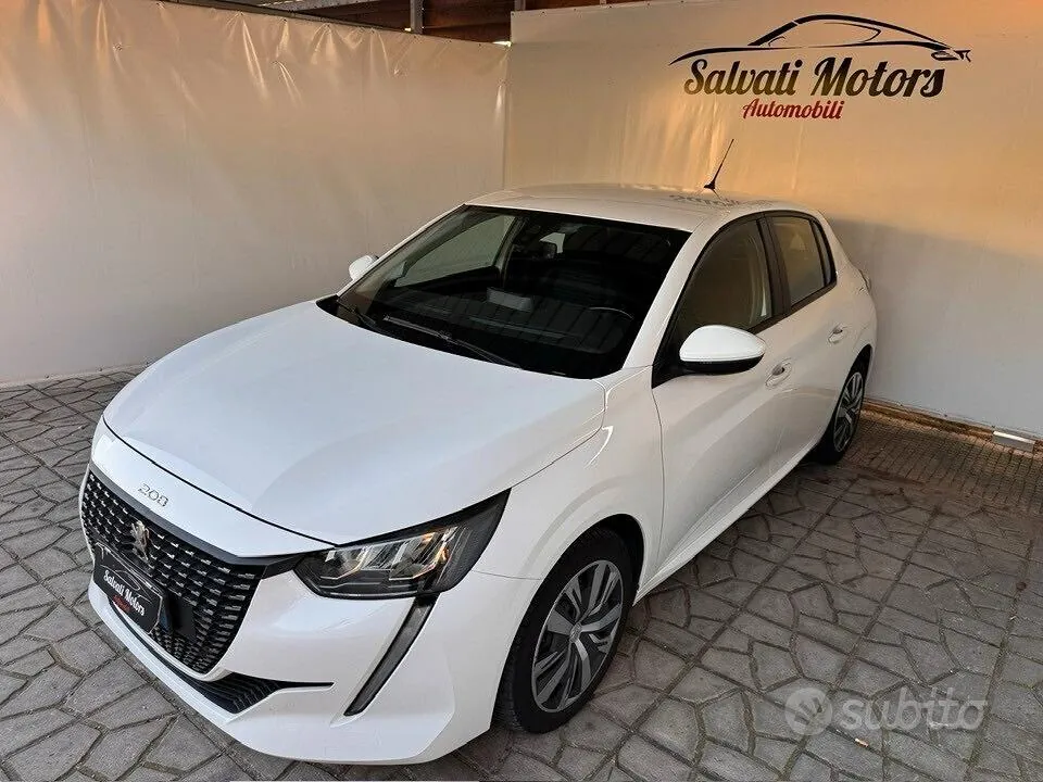 Peugeot 208