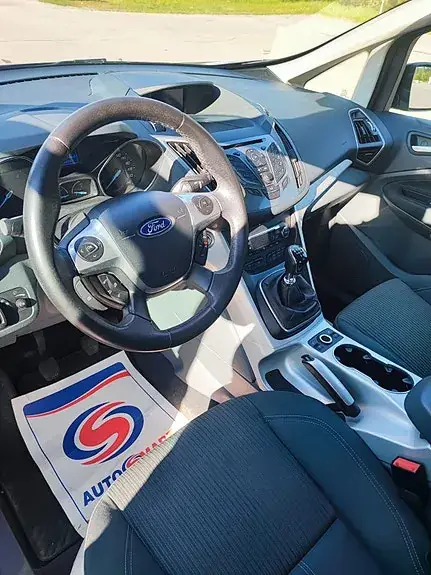 Ford C-Max 2011 photo 5