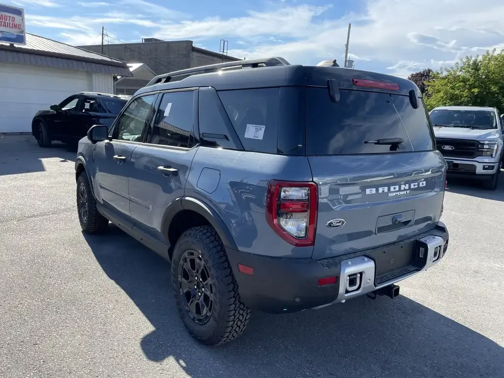 Ford Bronco Sport 2025 photo 3