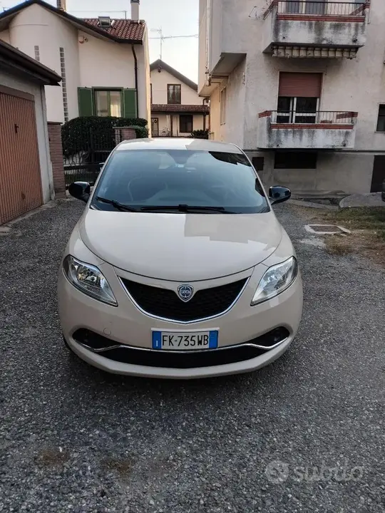 Lancia Ypsilon 2017 photo 3