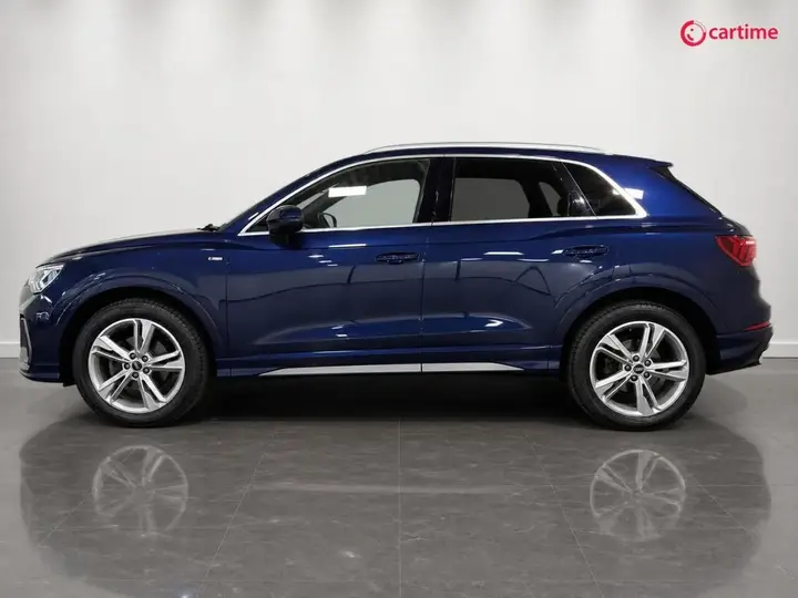 Audi Q3 2021 photo 5