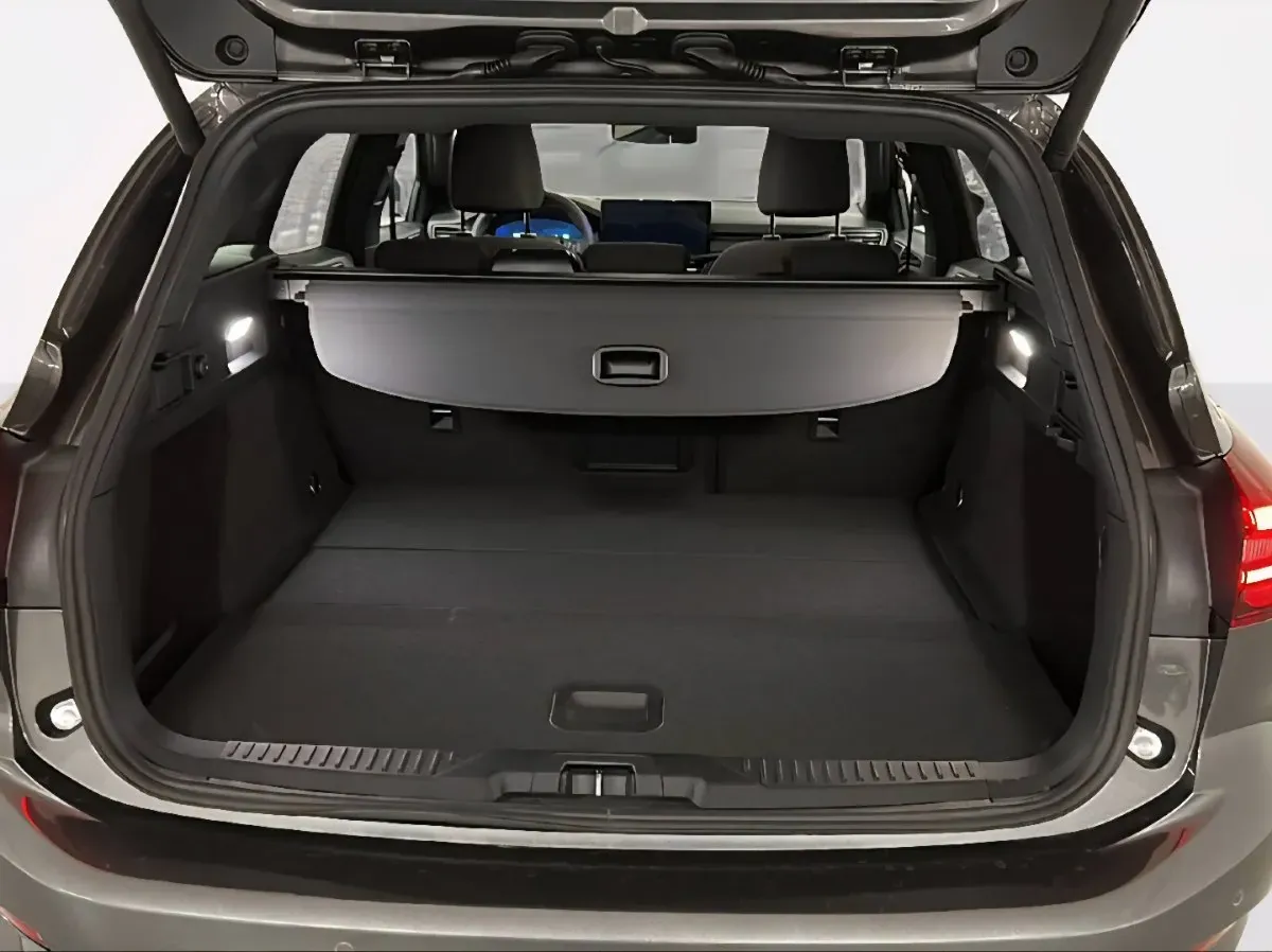 Ford Focus 2022 photo 3