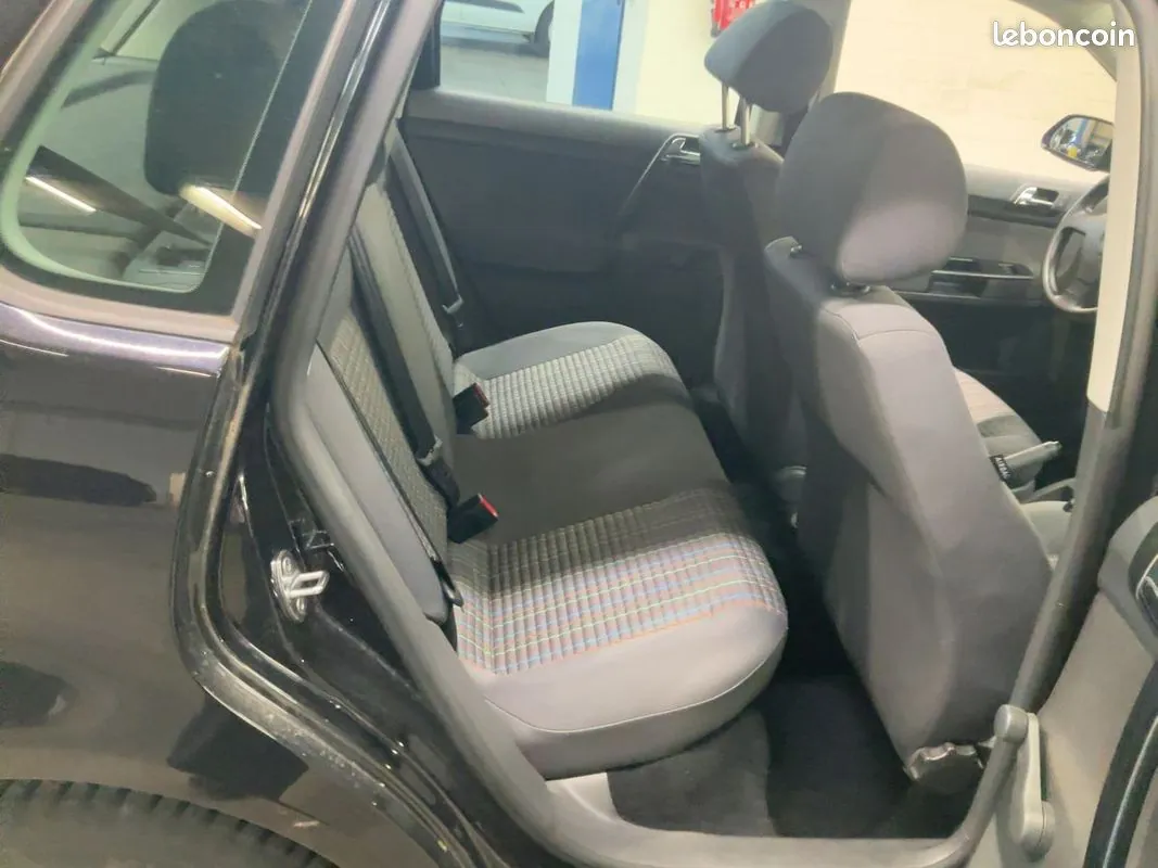Volkswagen Polo 2007 photo 5