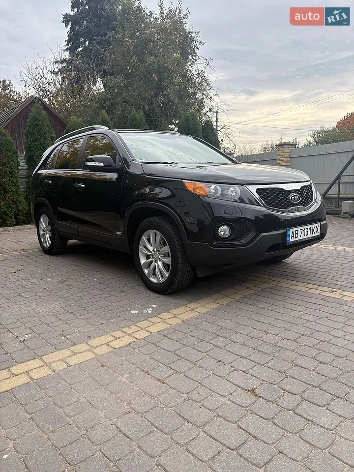 Kia Sorento 2012 photo 2