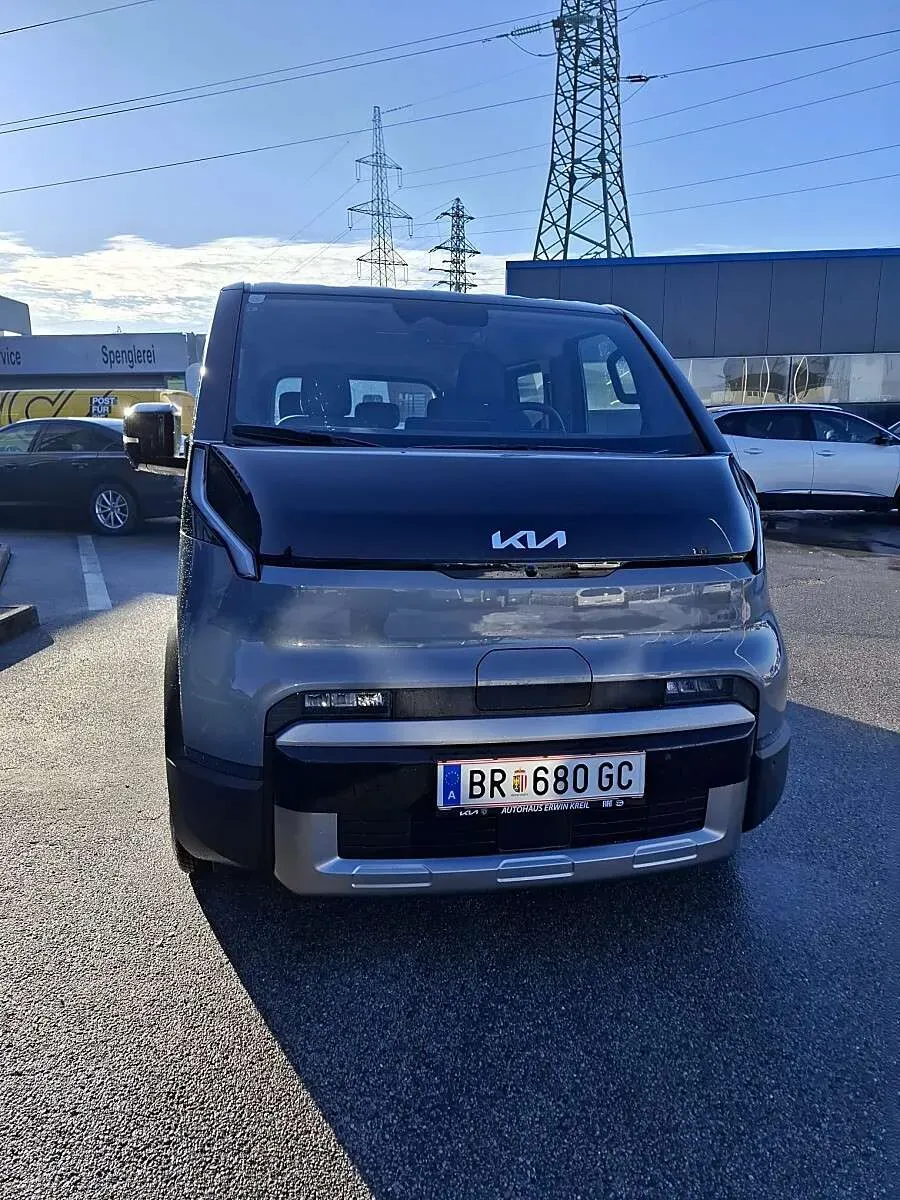 Kia Pv5 2025 photo 2