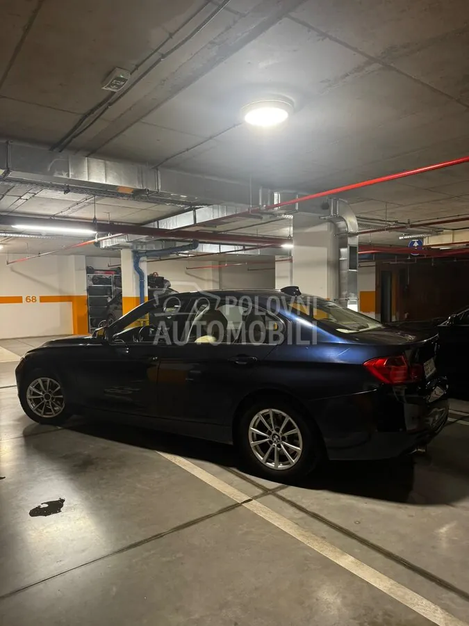 BMW 318 2015 photo 3