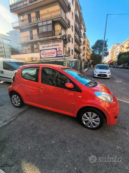 Citroen C1 2011 photo 2