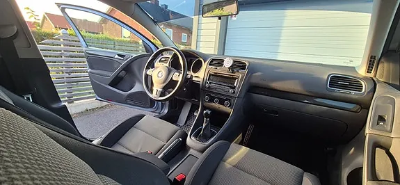 Volkswagen Golf Vi 2012 photo 2