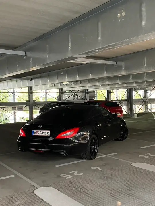 Mercedes-Benz Cls 2011 photo 2
