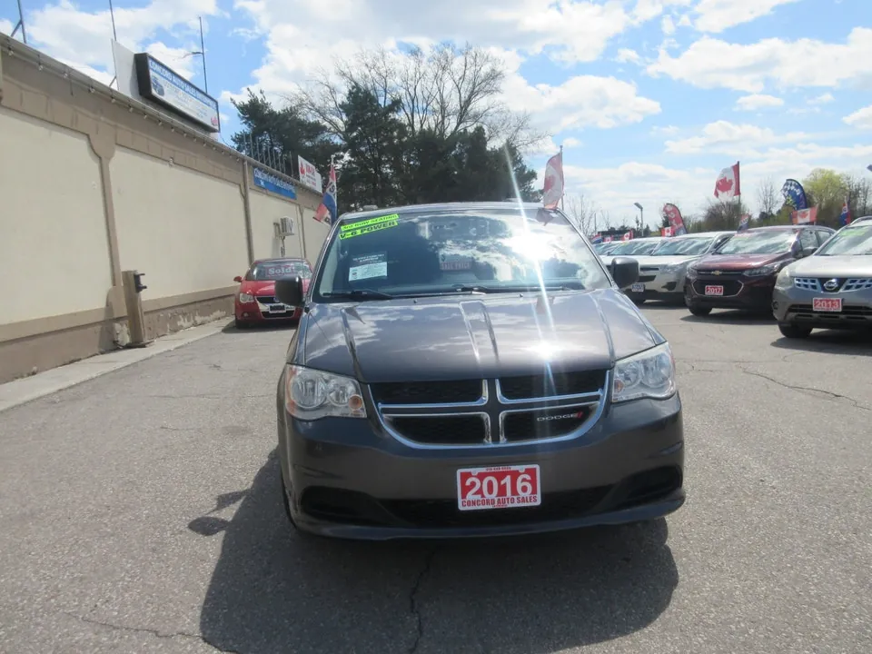 Dodge Grand Caravan 2016 photo 2