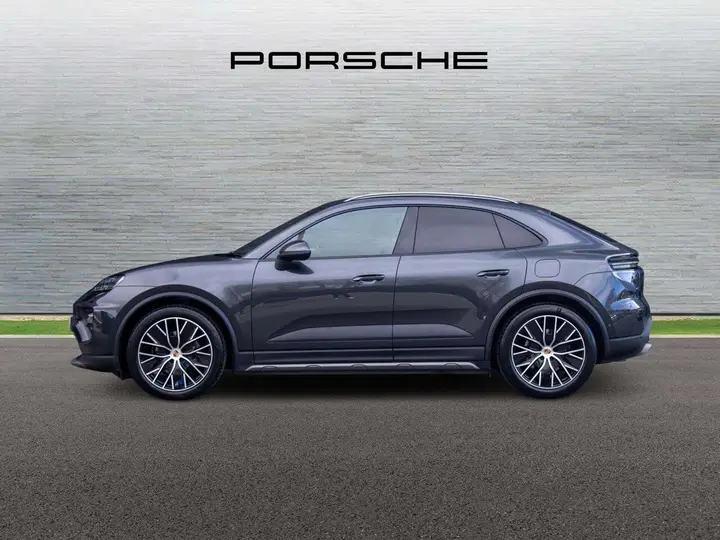 Porsche Macan 2025 photo 5