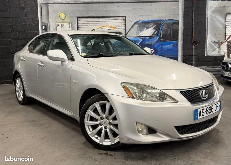 Lexus Is 2007 photo 2