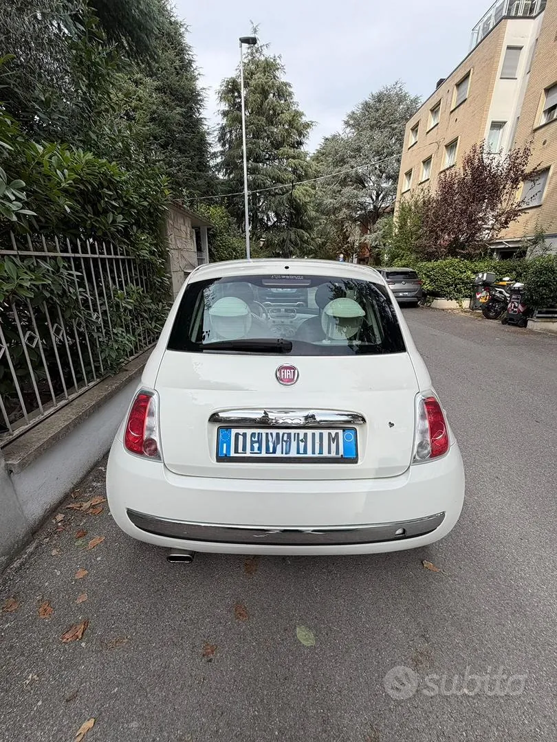 Fiat 500 2011 photo 2
