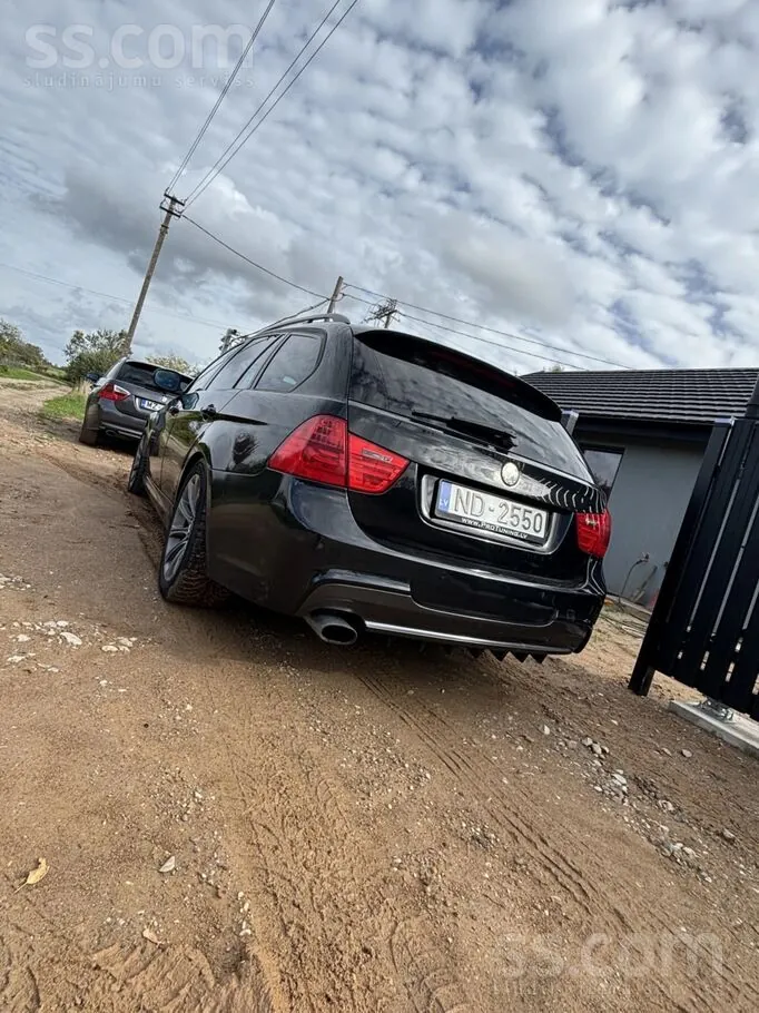 BMW 318 2008 photo 3
