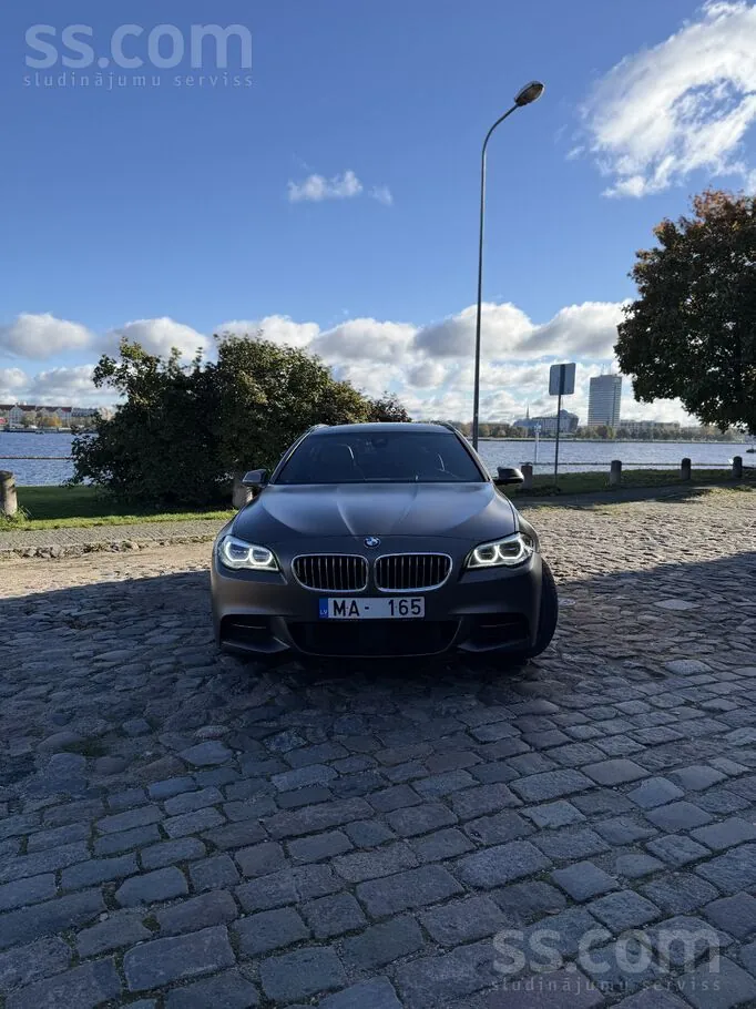 BMW 530