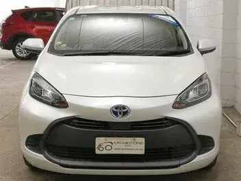 Toyota Aqua 2022 photo 5